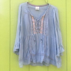 Knox Rose long sleeve top.